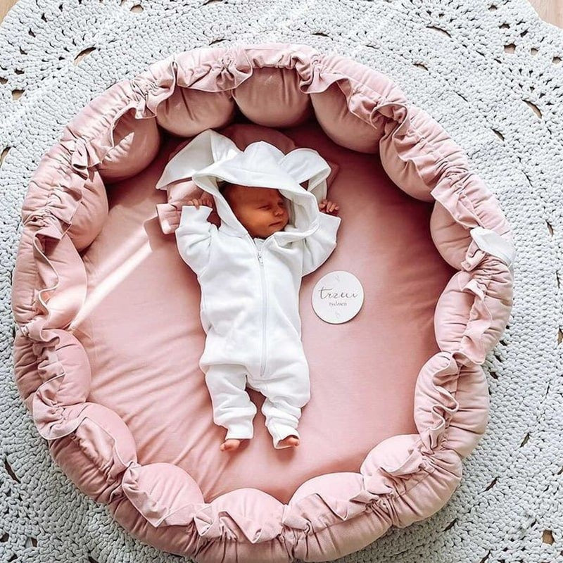 Réducteur de lit bébé – Cocon douillet