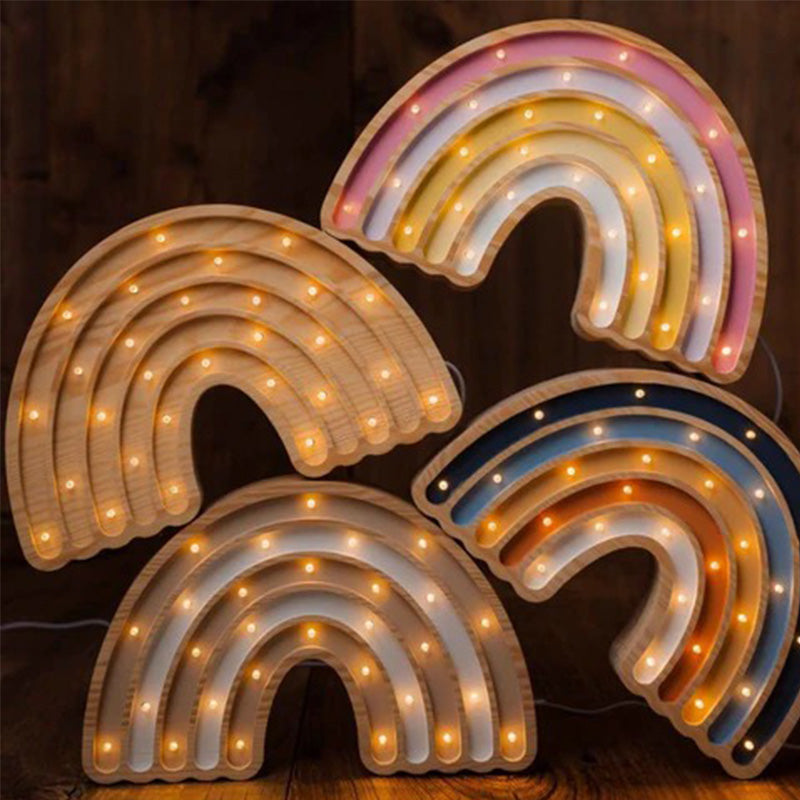 Lampe de chevet en bois naturel – Arc en ciel