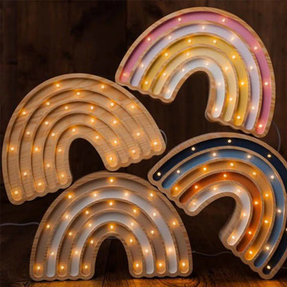 Lampe de chevet en bois naturel – Arc en ciel